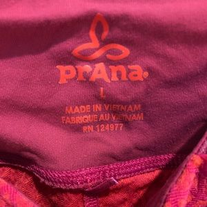 prAna Textured Yoga Capris w/ ruching at calf